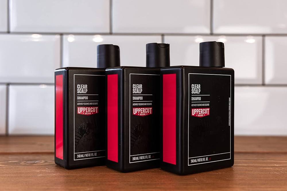 Dầu gội Uppercut Deluxe Clear Scalp
